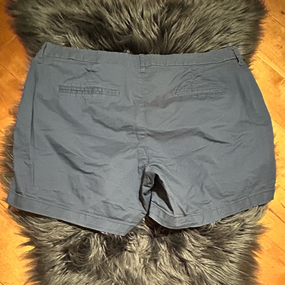 Old Navy Mid Rise Navy Blue Shorts Size 16 - Picture 4 of 5